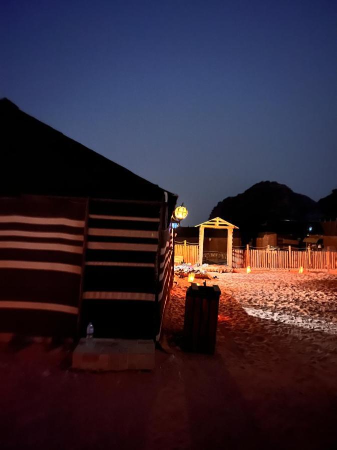 Wadi Rum Tents מראה חיצוני תמונה